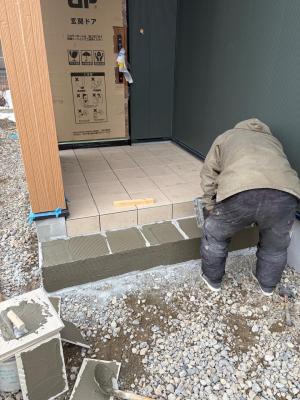 タイル工事中